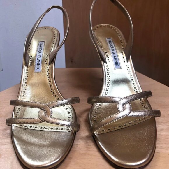 MANOLO BLAHNIK RACITA GOLD METALLIC LEATHER STRAPPY SANDAL HEEL 39/9/8.5 - Picture 2 of 9
